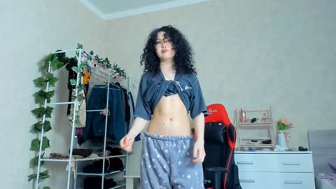 wastforu online show from December 2, 2024, 6:52 am