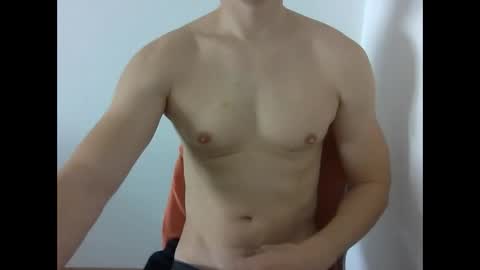 watchmyboltss online show from November 9, 2025, 9:07 am