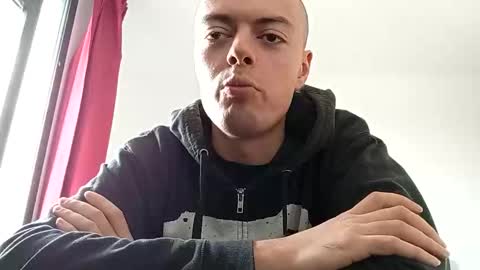 Snapshot of waterboyxp chatting on November 10, 2025, 11:53 am waterboyxp online show from November 10, 2025, 11:53 am