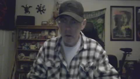 Snapshot of waterfire420 chatting on February 2, 2025, 3:21 am waterfire420 online show from February 2, 2025, 3:21 am