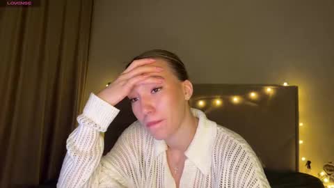 Snapshot of watergirl_ chatting on January 23, 2025, 4:41 am Im saving up for a new car help me online show from January 23, 2025, 4:41 am