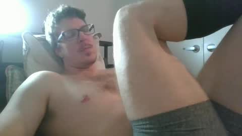 Snapshot of weatheredvoid chatting on March 7, 2025, 5:08 am WeatheredVoid online show from March 7, 2025, 5:08 am