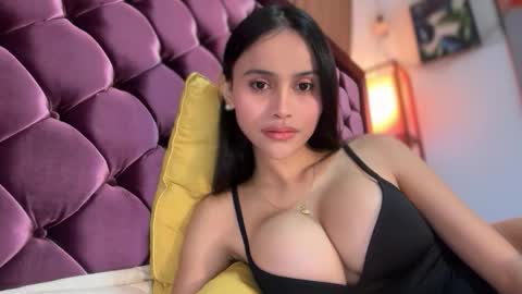 Maggie online show from April 9, 2026, 2:55 pm