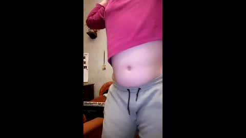 Snapshot of webgirl2 chatting on December 9, 2024, 11:24 pm Marina online show from December 9, 2024, 11:24 pm