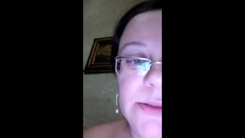 Snapshot of webgirl2 chatting on January 2, 2025, 11:38 pm Marina online show from January 2, 2025, 11:38 pm