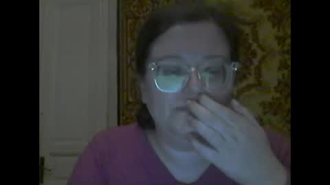 Snapshot of webgirl2 chatting on September 24, 2025, 9:40 pm Marina online show from September 24, 2025, 9:40 pm