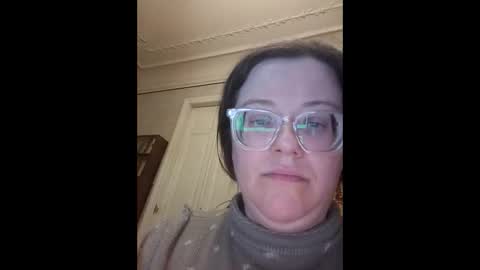 Marina online show from March 26, 2026, 10:48 pm