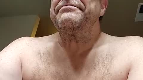 Snapshot of welderod chatting on July 4, 2026, 3:51 pm welderod online show from July 4, 2026, 3:51 pm