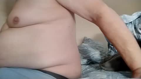 Snapshot of welldny chatting on January 13, 2026, 6:35 pm welldny online show from January 13, 2026, 6:35 pm