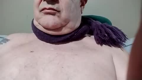 Snapshot of welldny chatting on March 8, 2026, 7:17 pm welldny online show from March 8, 2026, 7:17 pm