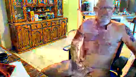 Wellhelloo online show from May 27, 2026, 4:53 am