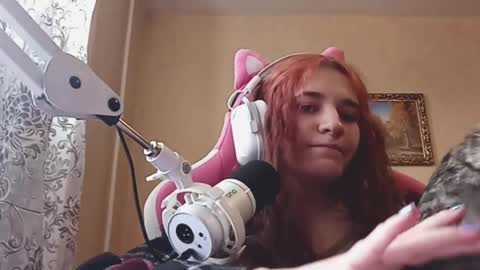 Snapshot of wendolynzuniga chatting on April 14, 2026, 7:36 am Saira online show from April 14, 2026, 7:36 am