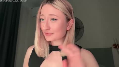 Snapshot of wendy_amber chatting on March 1, 2026, 6:10 pm Daisy online show from March 1, 2026, 6:10 pm