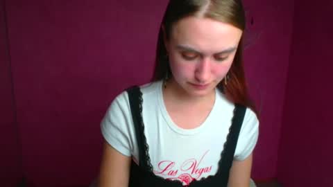 Snapshot of wendy_say_ chatting on October 3, 2025, 6:05 pm Wendy online show from October 3, 2025, 6:05 pm
