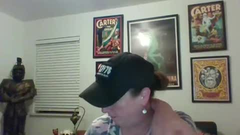 Snapshot of wendycu chatting on December 27, 2024, 4:04 am WendyCU online show from December 27, 2024, 4:04 am
