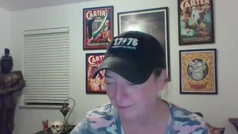 Snapshot of wendycu chatting on January 6, 2025, 5:19 am WendyCU online show from January 6, 2025, 5:19 am