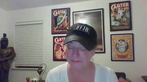 Snapshot of wendycu chatting on January 9, 2025, 7:42 am WendyCU online show from January 9, 2025, 7:42 am