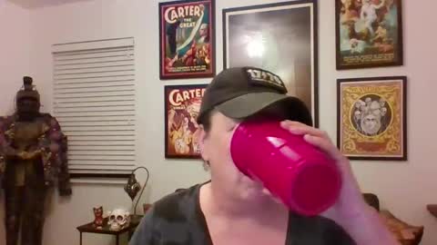 WendyCU online show from April 7, 2026, 2:12 am