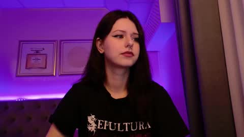  Wendy online show from November 27, 2025, 7:43 am