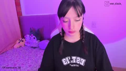 Wenstacie INDEPENDENT MODEL online show from November 12, 2025, 1:39 am