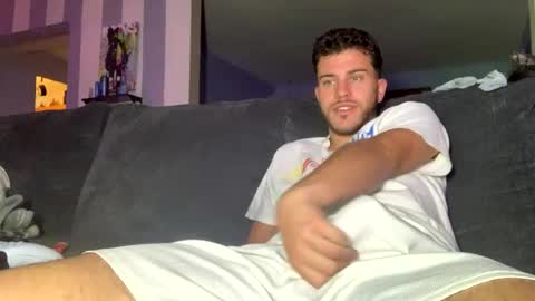 Topjitt online show from January 7, 2026, 10:45 pm