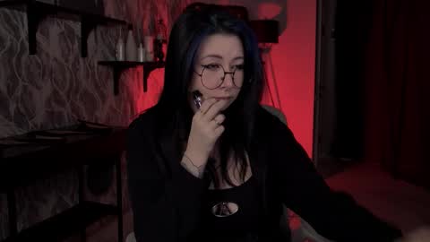 little girl who is always rightLisa online show from January 14, 2026, 1:22 am