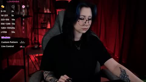 little girl who is always rightLisa online show from March 13, 2026, 1:23 am