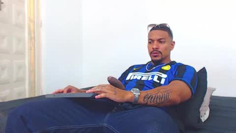 Snapshot of wesleyrogger chatting on October 25, 2025, 9:31 pm Wesley Rogger online show from October 25, 2025, 9:31 pm