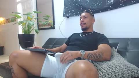 Wesley Rogger online show from January 12, 2026, 8:14 pm