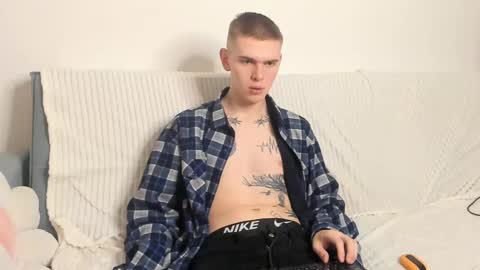 Wes online show from December 28, 2024, 8:47 pm