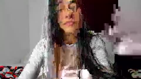 Snapshot of west_ta chatting on December 6, 2024, 11:25 pm tatty online show from December 6, 2024, 11:25 pm