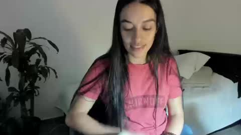 Snapshot of west_ta chatting on September 12, 2025, 11:59 pm tatty online show from September 12, 2025, 11:59 pm