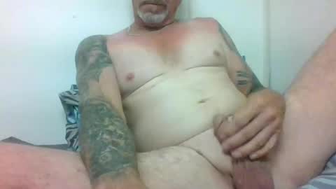 Snapshot of westcoastmagnum chatting on February 1, 2025, 4:14 am davey online show from February 1, 2025, 4:14 am