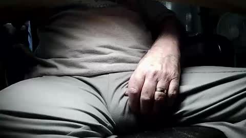 westvalleyguy54 online show from April 8, 2026, 12:54 am