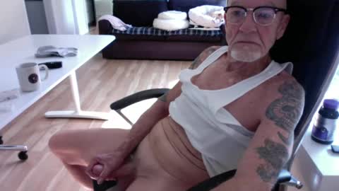 wesdtvalleyman online show from October 8, 2025, 5:10 pm