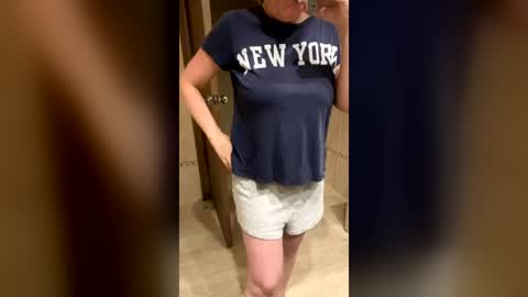 wet___pussy online show from August 2, 2026, 8:24 am