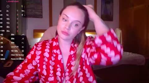 Snapshot of wet_lana chatting on June 29, 2026, 8:31 pm Lana online show from June 29, 2026, 8:31 pm