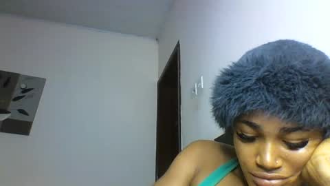 Snapshot of wetdripbitch chatting on January 18, 2026, 8:56 pm wetdrippusy online show from January 18, 2026, 8:56 pm