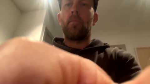 wetjohny online show from October 2, 2025, 6:37 pm