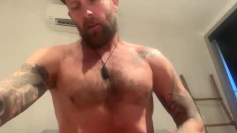 wetjohny online show from April 14, 2026, 7:53 pm