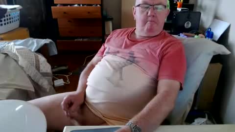 Wetroller online show from June 10, 2026, 2:23 am