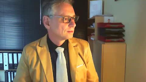 Franz online show from February 19, 2025, 2:44 pm