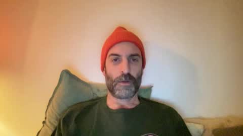 WhiskyLove online show from December 20, 2025, 11:01 pm