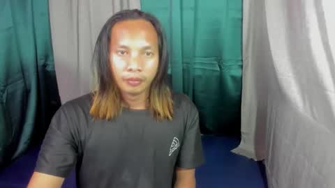 whispering_ering online show from February 22, 2026, 8:24 am