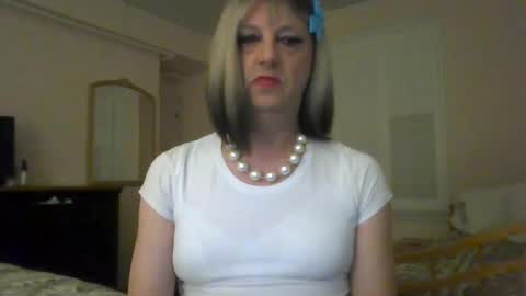 Snapshot of whisperlace chatting on September 28, 2025, 9:47 am Whisper online show from September 28, 2025, 9:47 am