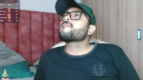 yors online show from January 14, 2025, 10:02 pm