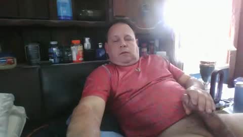 Snapshot of whit2412 chatting on February 23, 2025, 6:23 pm whit2412 online show from February 23, 2025, 6:23 pm