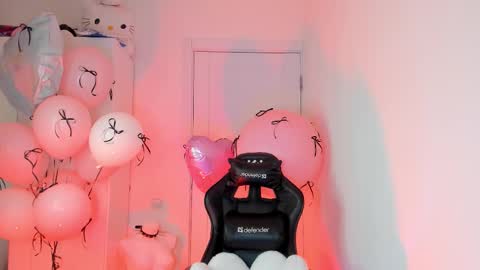 Bella online show from February 22, 2026, 11:36 pm