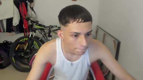 white online show from April 18, 2026, 5:39 pm