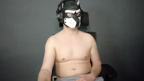 white_pup online show from February 26, 2026, 5:45 pm